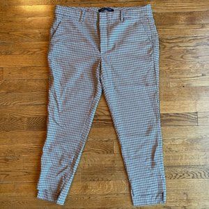 Plaid mid rise straight leg pants